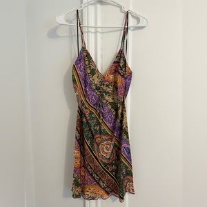 NWT Zara ruched satin dress, purple green paisley print with bow